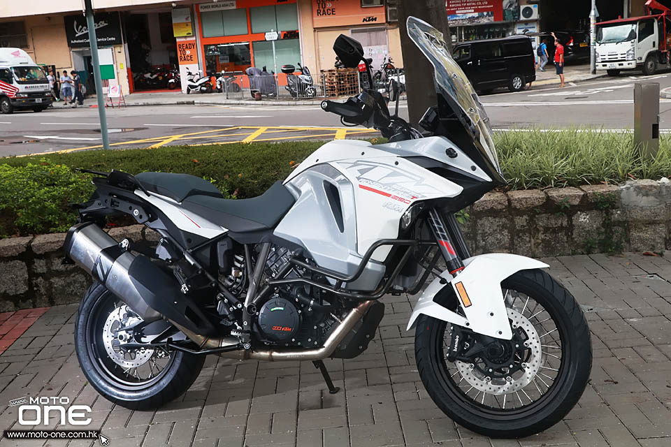 2017 KTM 1290 SUPER ADVENTURE R S T
