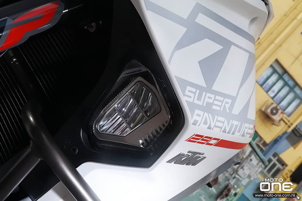 2017 KTM 1290 SUPER ADVENTURE R S T