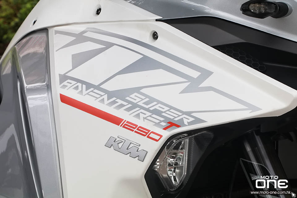 2017 KTM 1290 SUPER ADVENTURE R S T
