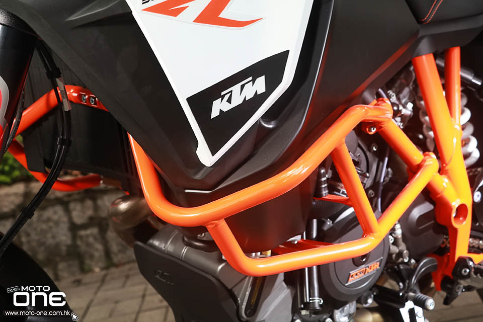 2017 KTM 1290 SUPER ADVENTURE R S T