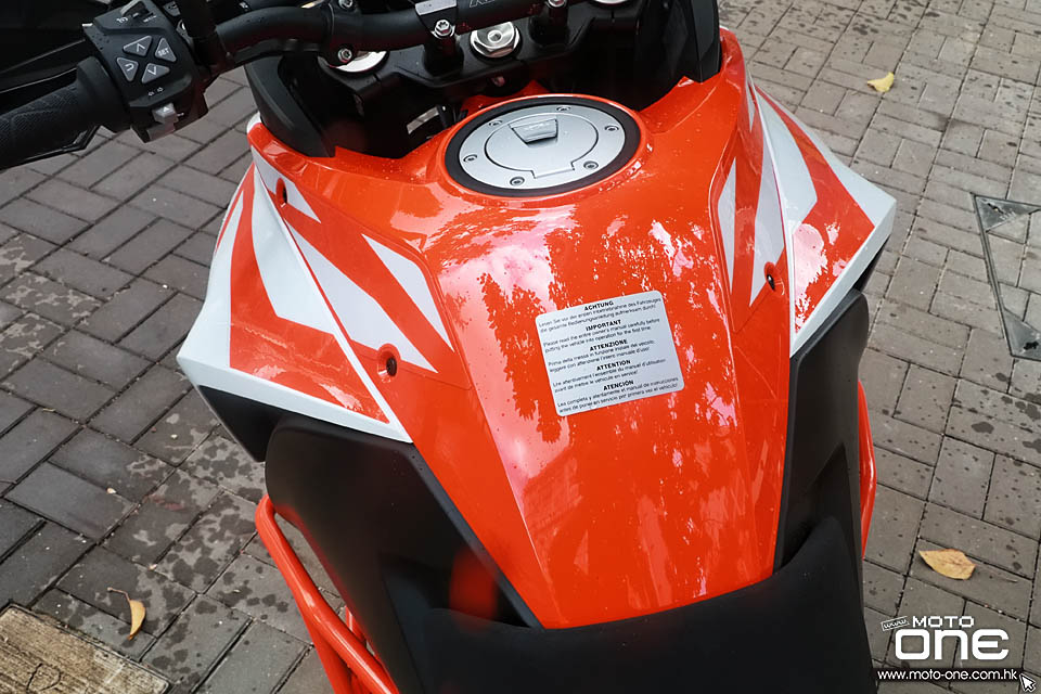 2017 KTM 1290 SUPER ADVENTURE R S T