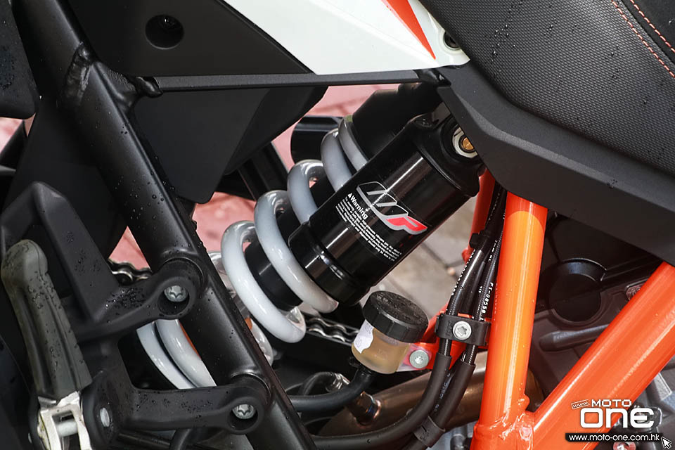 2017 KTM 1290 SUPER ADVENTURE R S T
