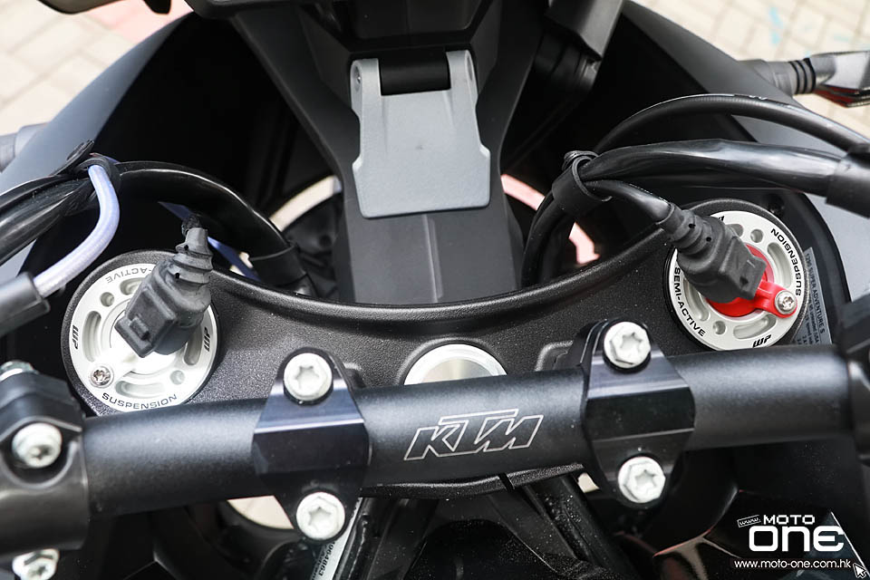 2017 KTM 1290 SUPER ADVENTURE R S T