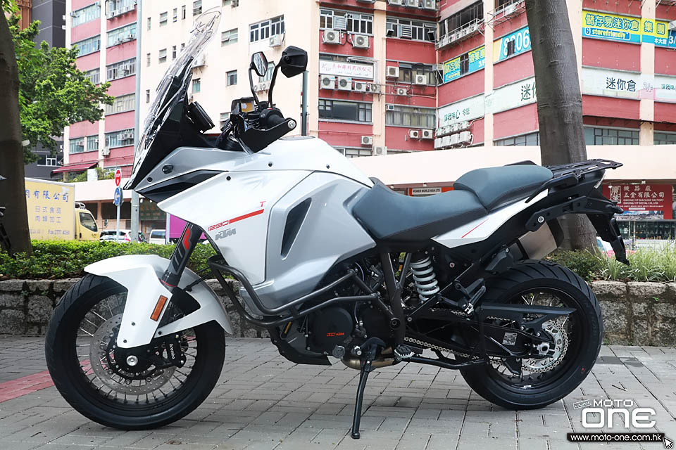 2017 KTM 1290 SUPER ADVENTURE R S T