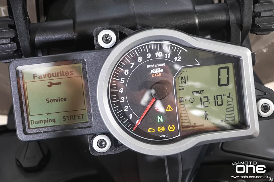 2017 KTM 1290 SUPER ADVENTURE R S T