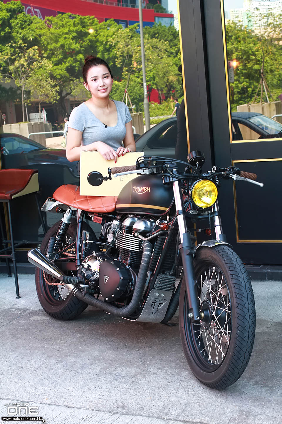 2017 Triumph T100 Cafer Racer