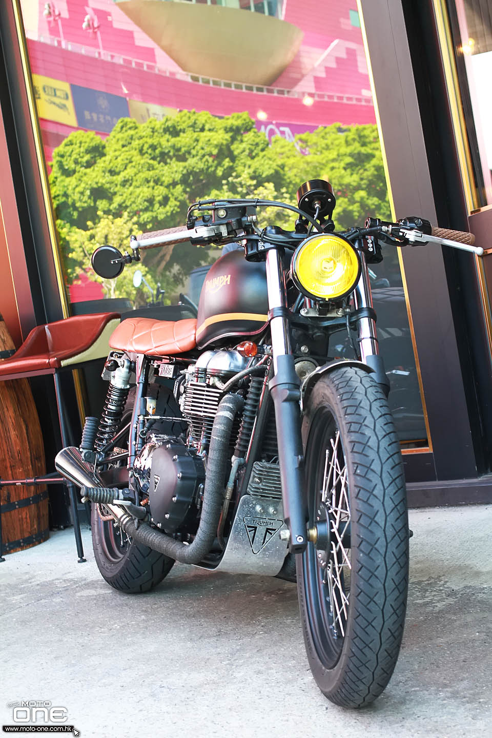 2017 Triumph T100 Cafer Racer