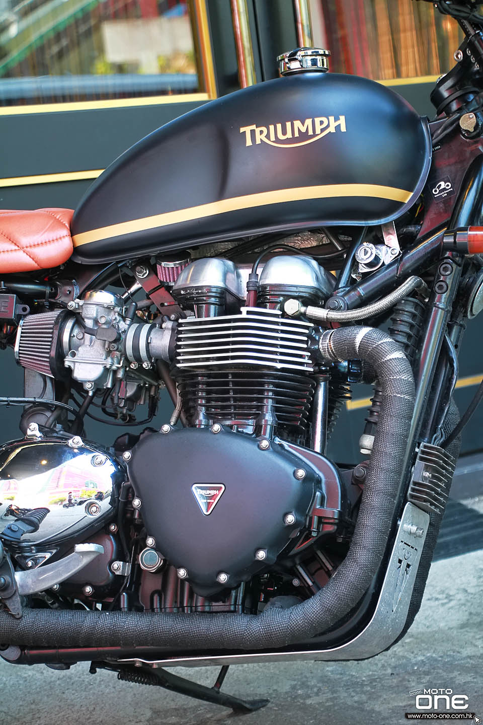 2017 Triumph T100 Cafer Racer