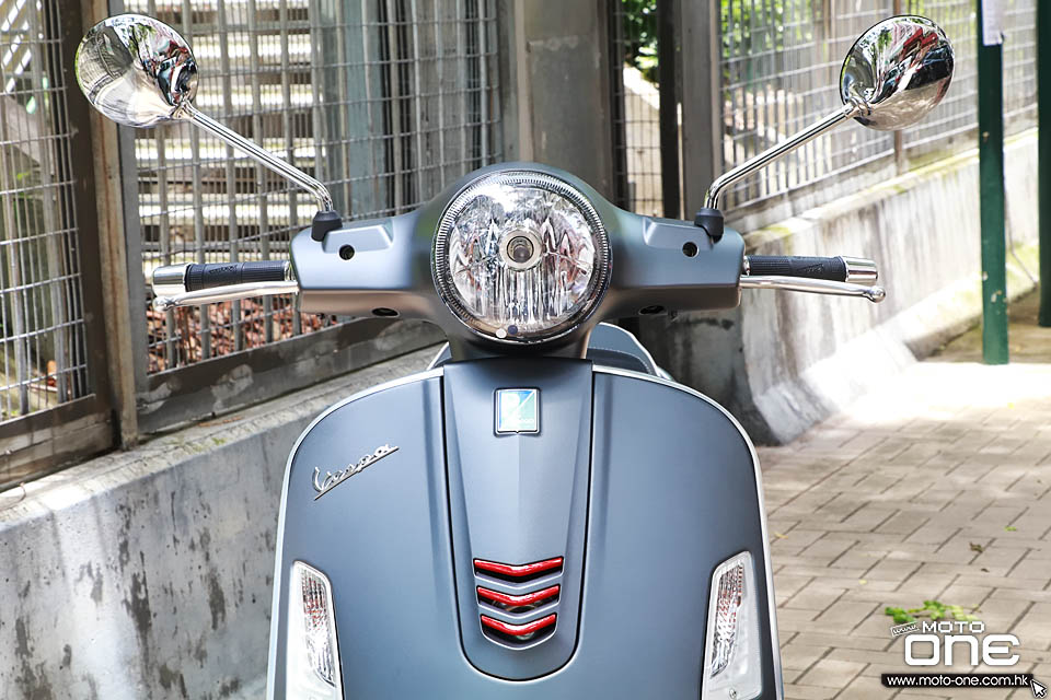 2017 VESPA GTS Super 300