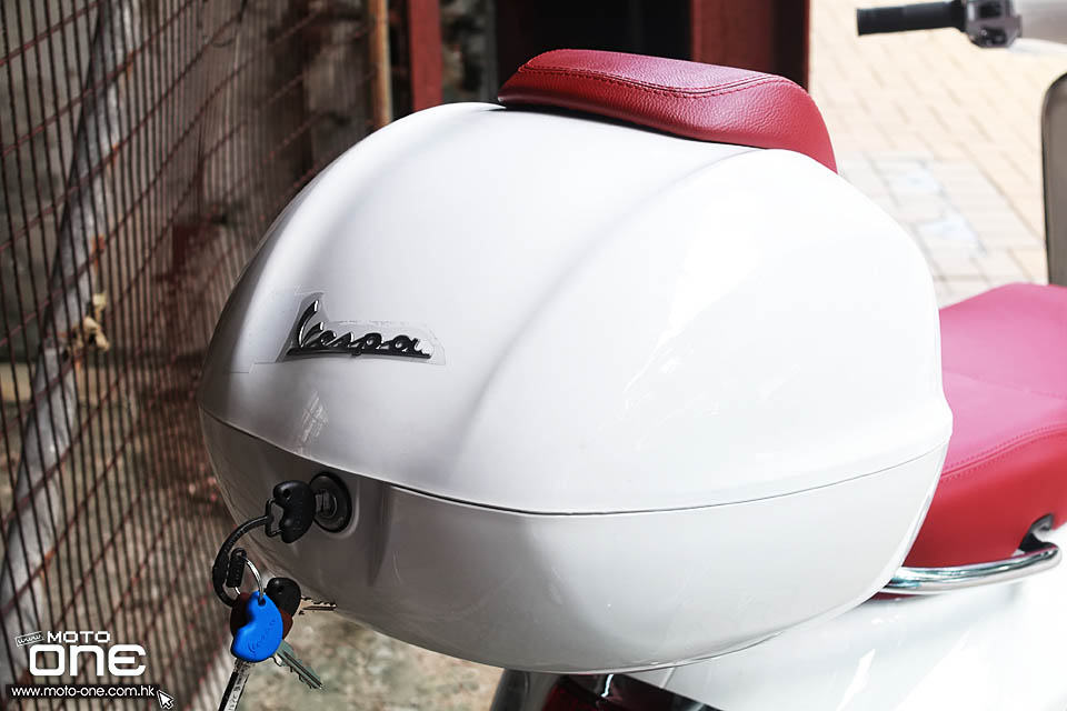 MY16 Vespa Primavera 150