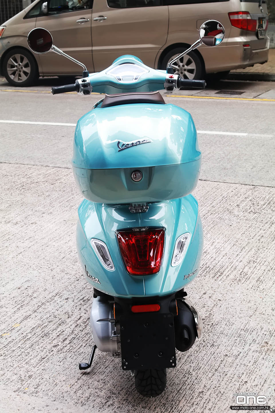 MY16 Vespa Primavera 150