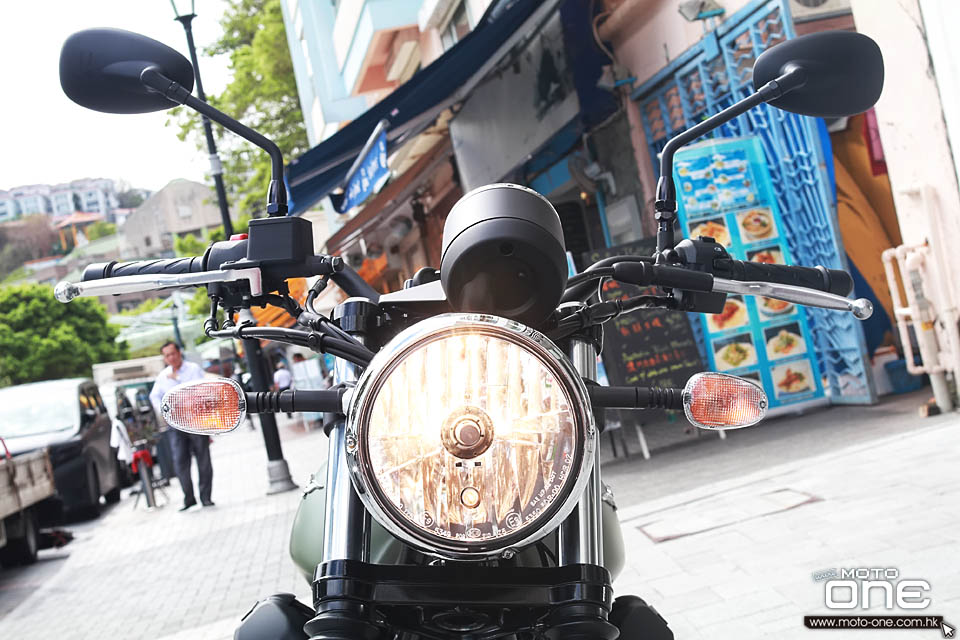 2017 Moto Guzzi V7 III Stone