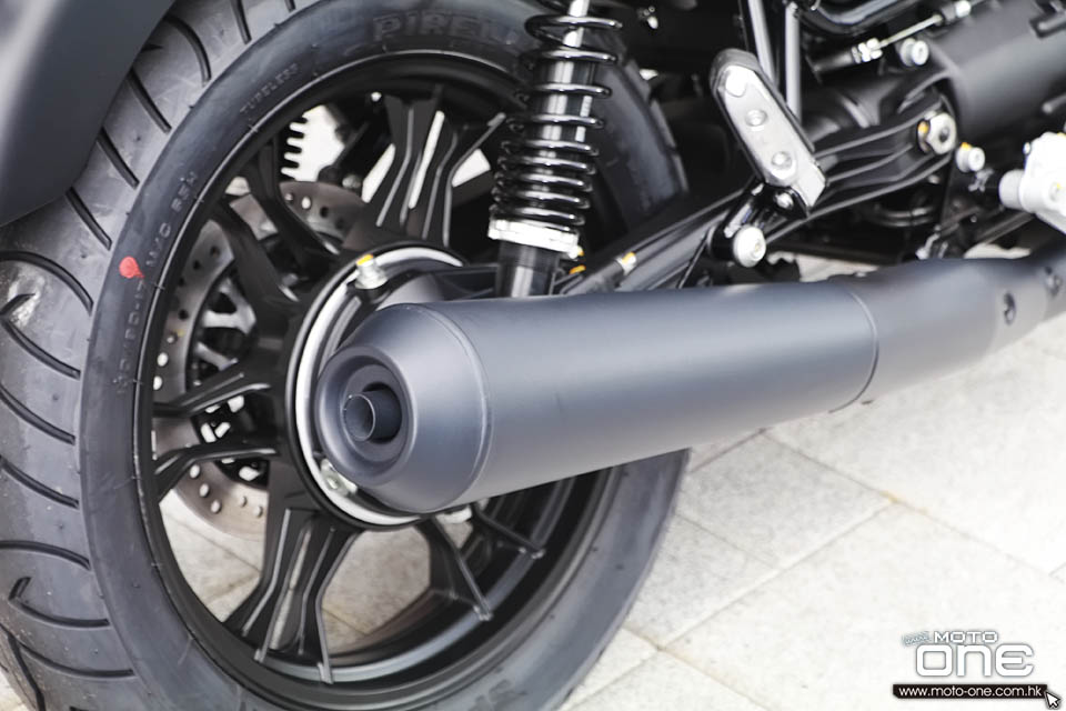 2017 Moto Guzzi V7 III Stone
