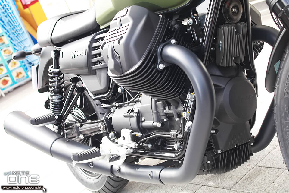 2017 Moto Guzzi V7 III Stone