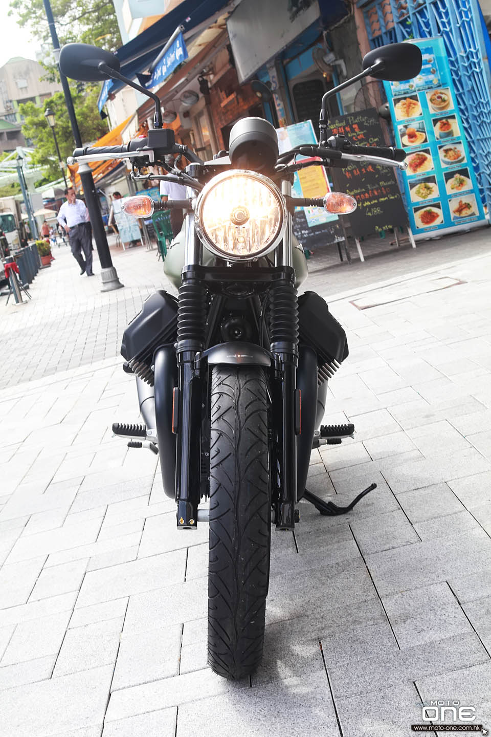 2017 Moto Guzzi V7 III Stone
