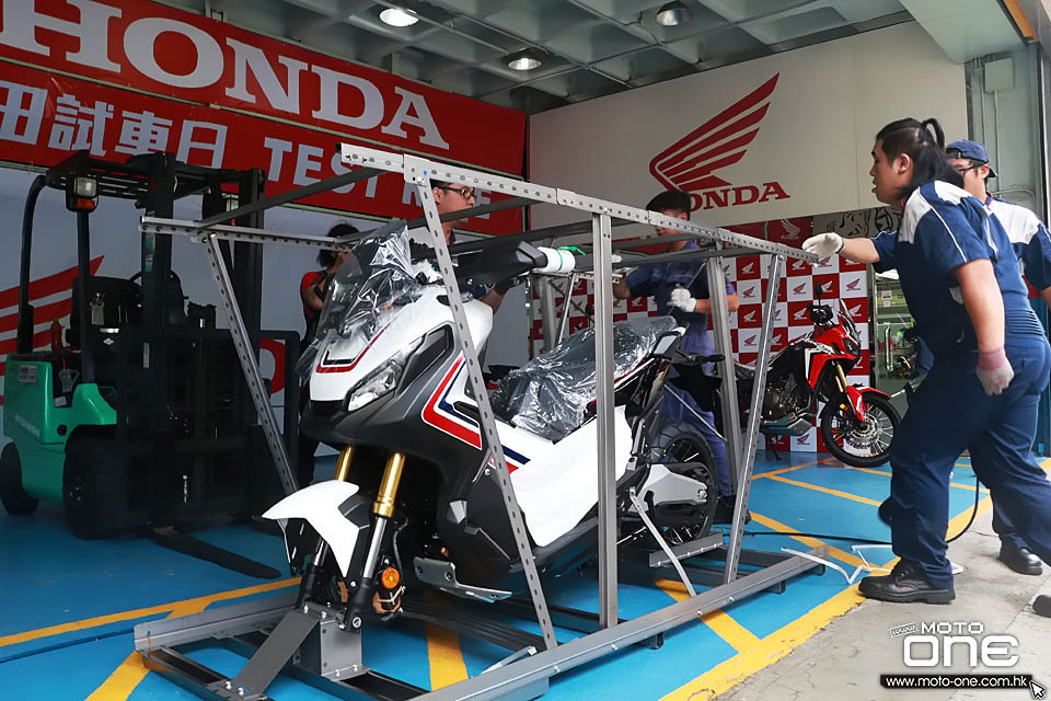 2018 HONDA X-ADV_