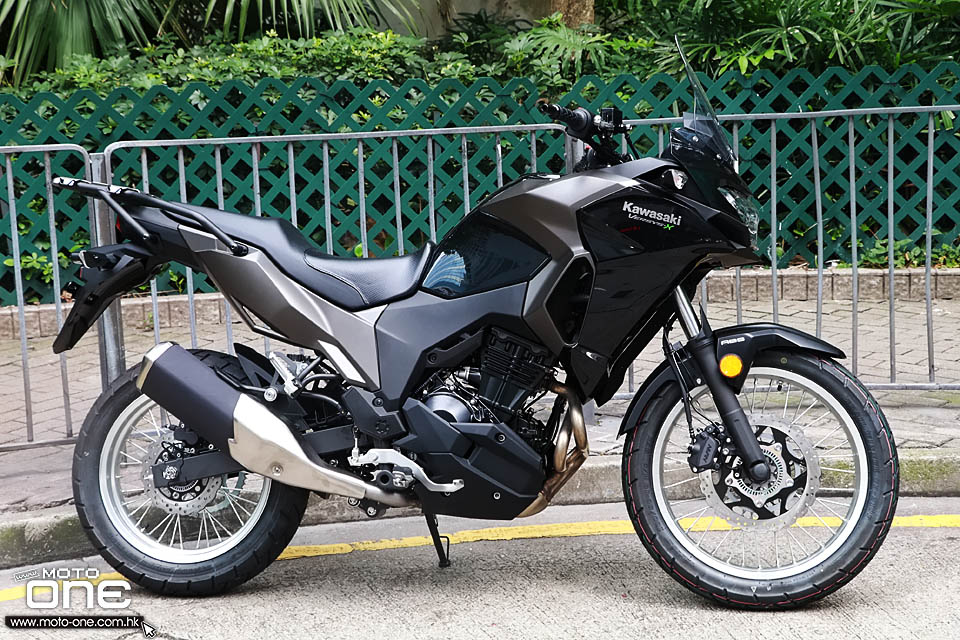 2018 KAWASAKI VERSYS-X 300 ABS