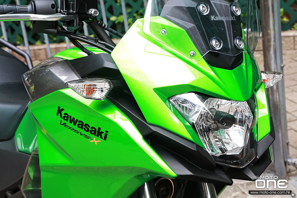 2018 KAWASAKI VERSYS-X 300 ABS