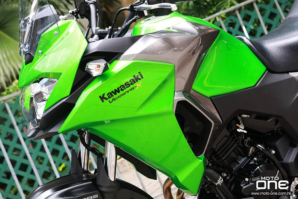 2018 KAWASAKI VERSYS-X 300 ABS