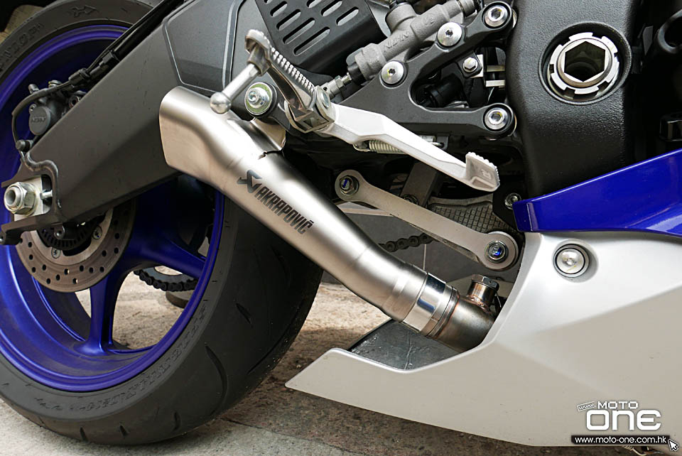 AKRAPOVIC 2017 YAMAHA R6 MEGAPHON