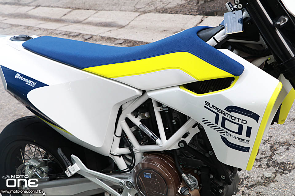 2017 HUSQVARNA 701 SUPERMOTO