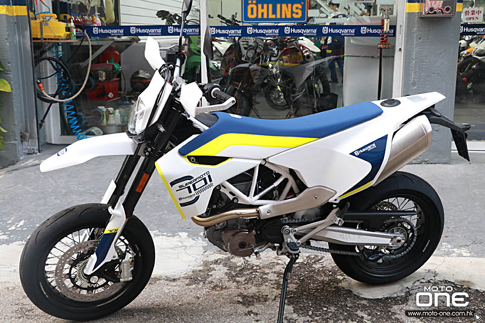 2017 HUSQVARNA 701 SUPERMOTO