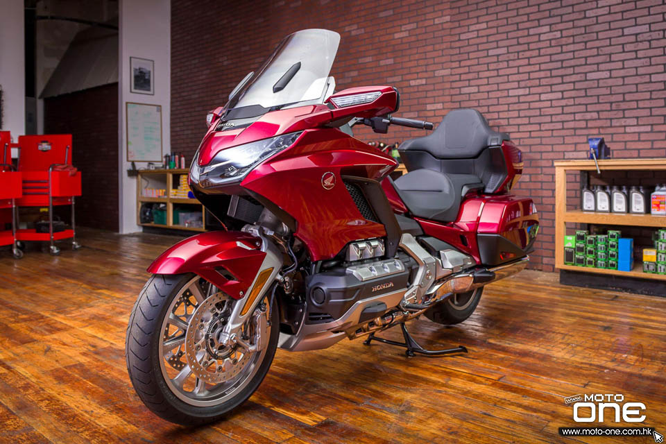 2018 HONDA GOLDWING