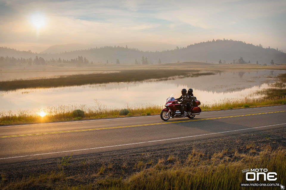 2018 HONDA GOLDWING