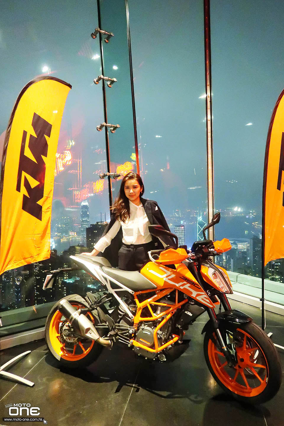 2017 KTM DUKEHANA ASIA FINAL NIGHT