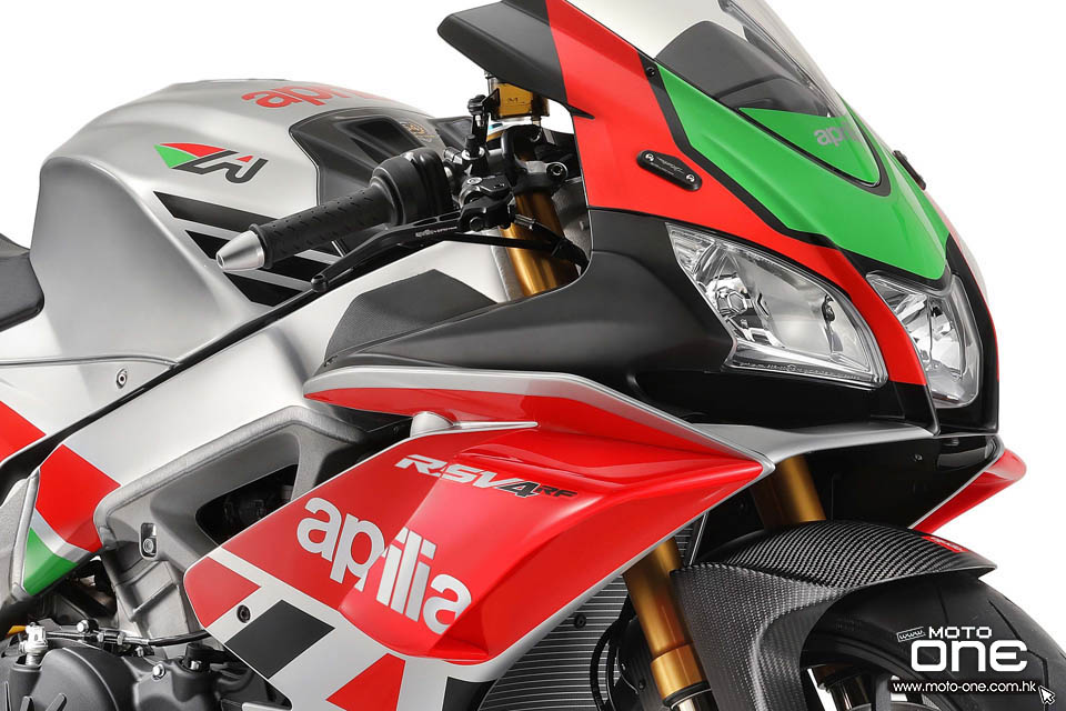 2018 Aprilia RSV4 R FW GP winglet