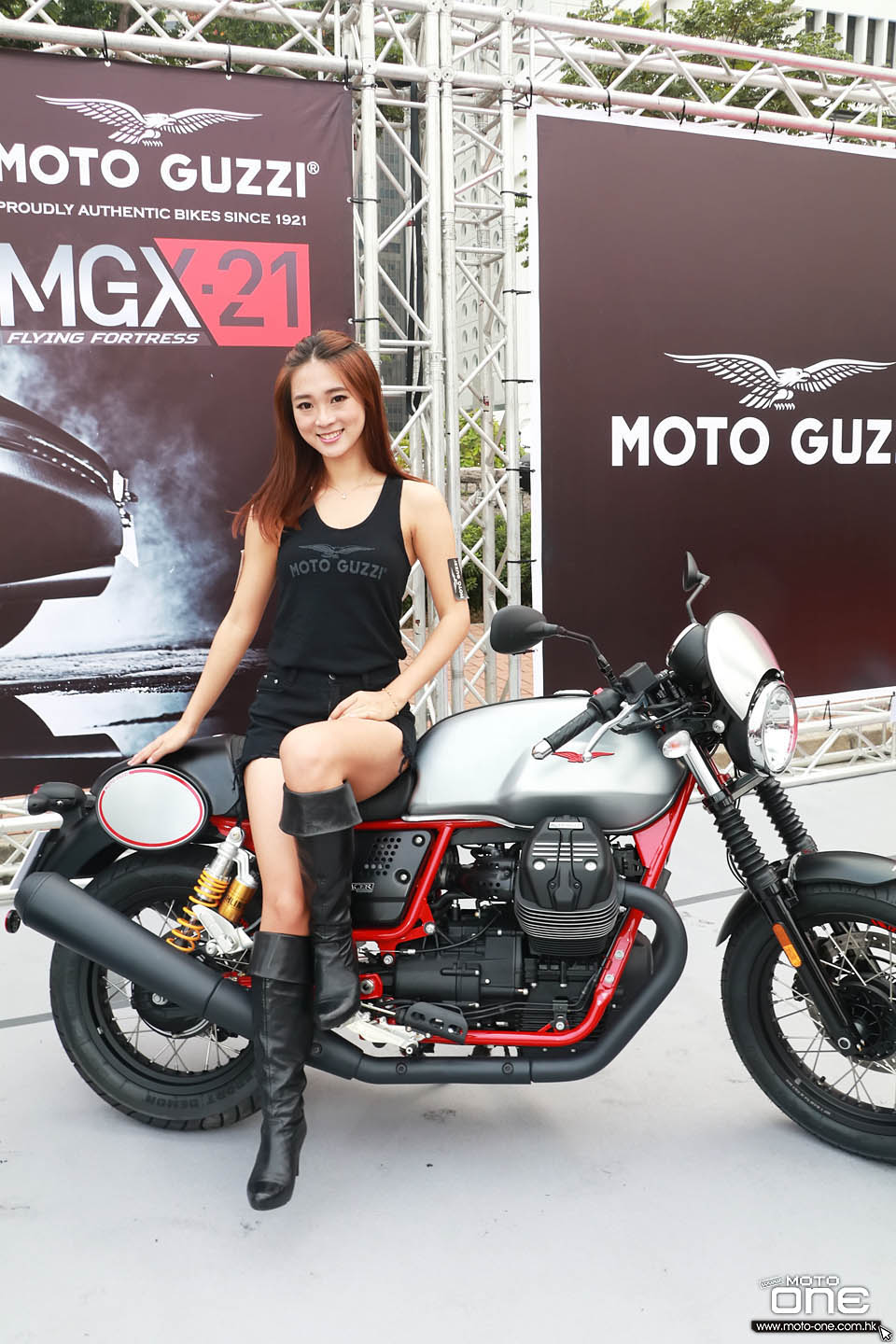 2018 MOTO GUZZI HK BIKESHOW