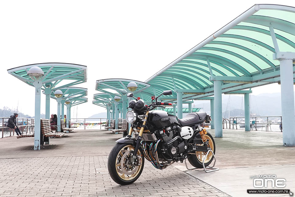 2017 AHLAM YAMAHA XJR1300