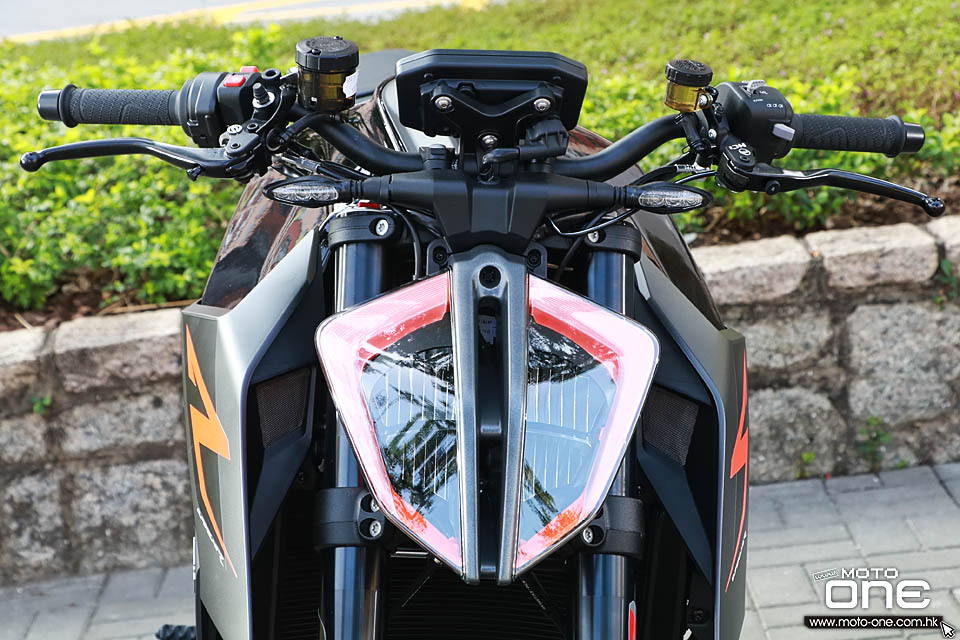 2017 KTM 1290 Super Duke R