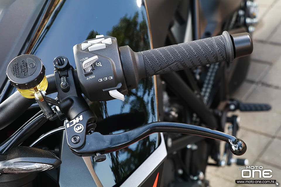 2017 KTM 1290 Super Duke R