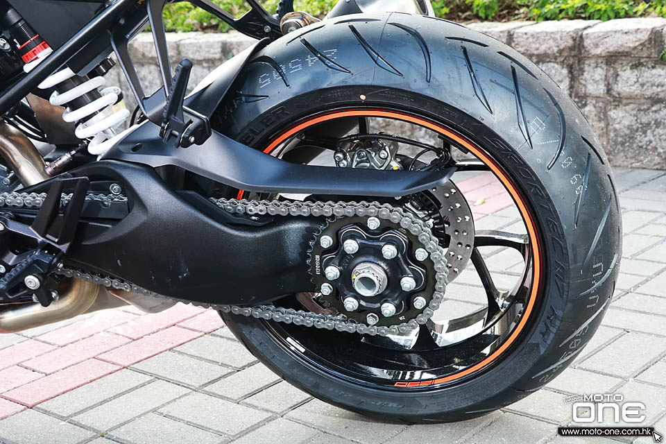 2017 KTM 1290 Super Duke R