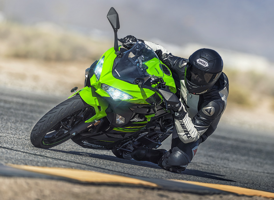 2018_kawasaki ninja 400