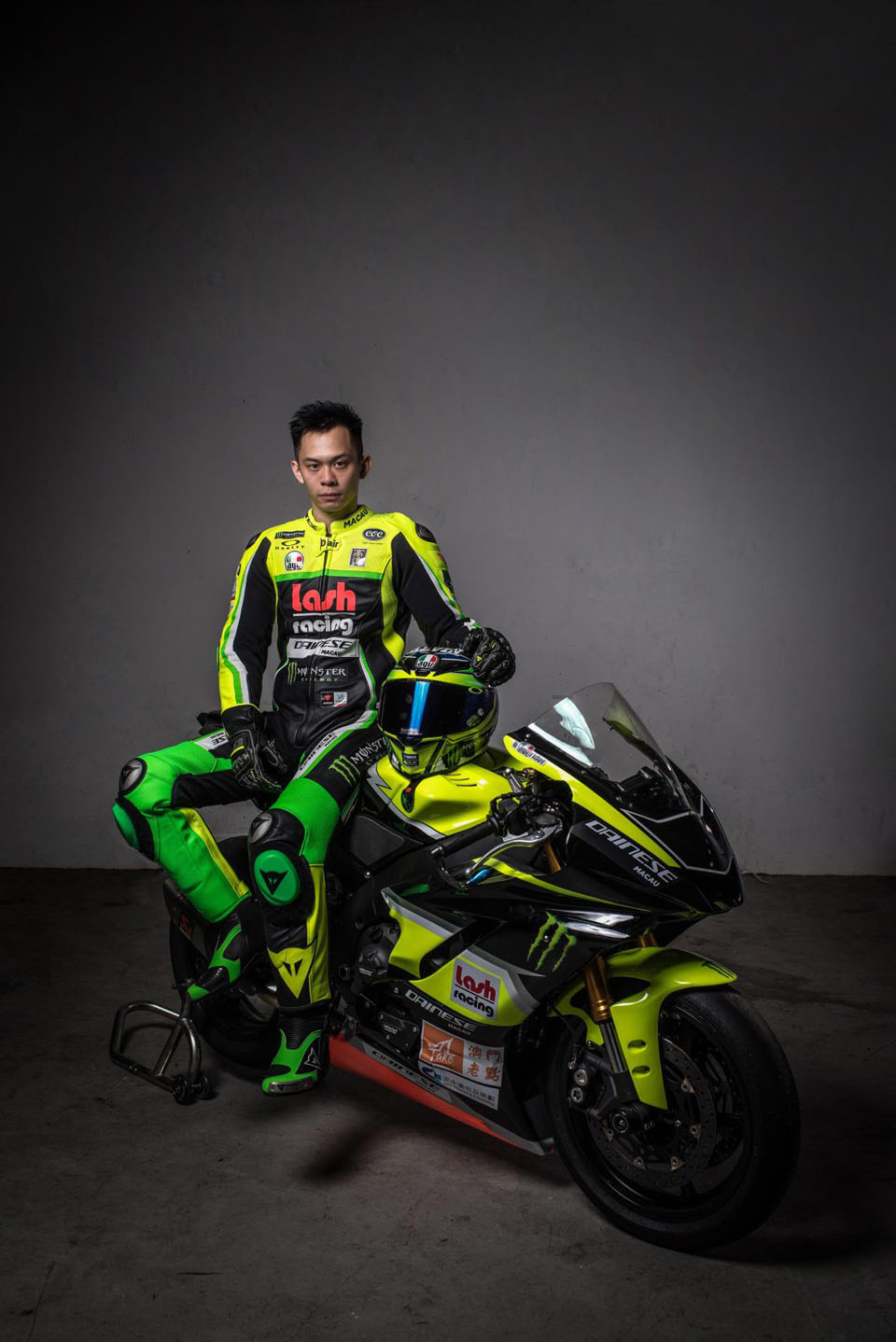 2018 DAINESE Lash Racing Team