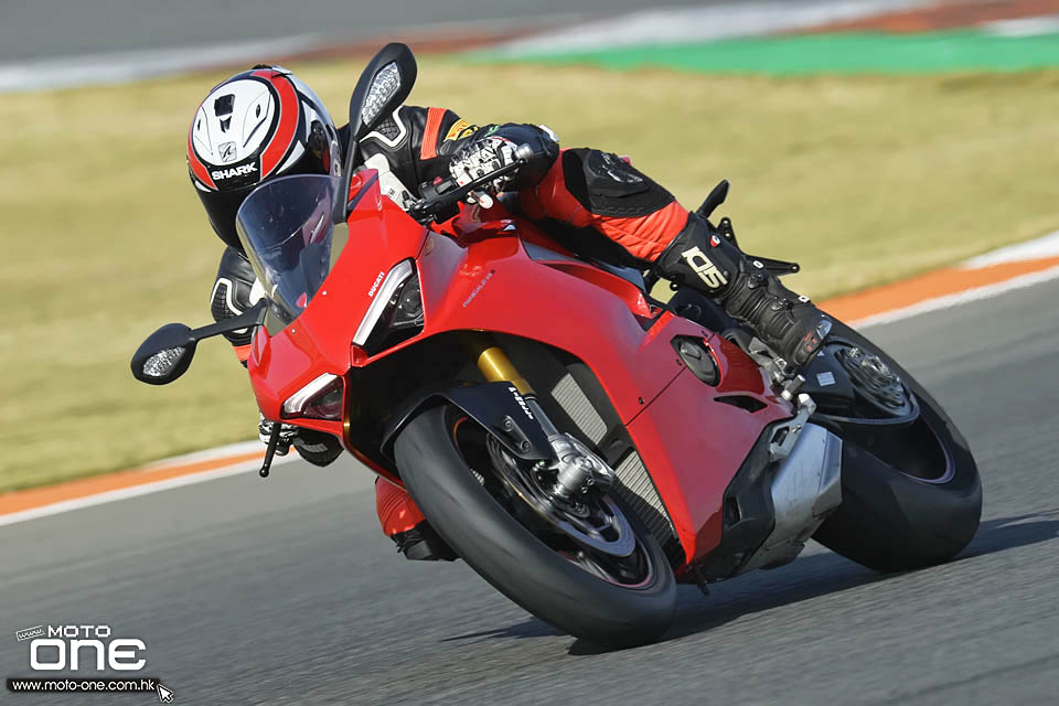 2018 DUCATI PANIGALE V4