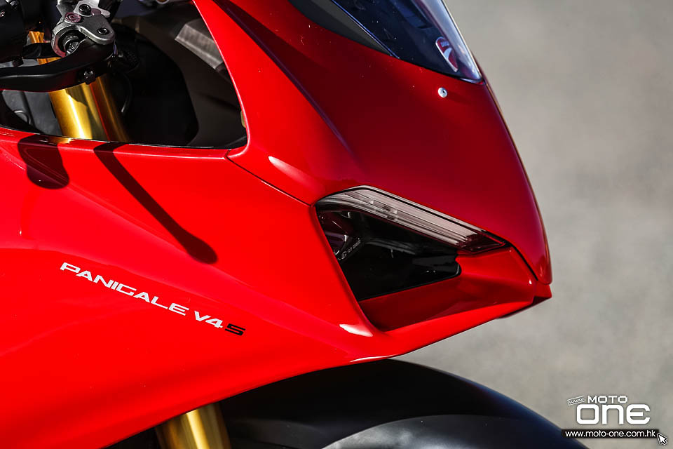 2018 DUCATI PANIGALE V4