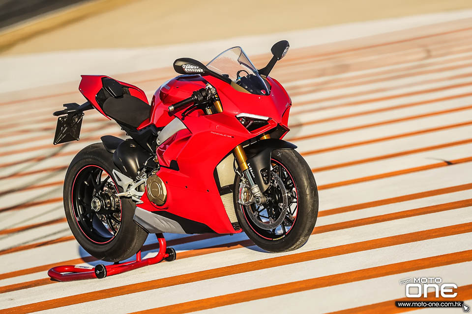 2018 DUCATI PANIGALE V4