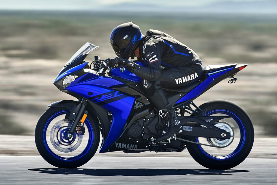 2018 YAMAHA YZF-R3