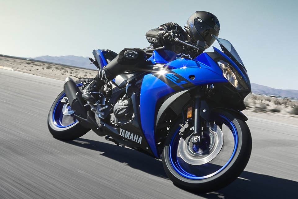 2018 YAMAHA YZF-R3