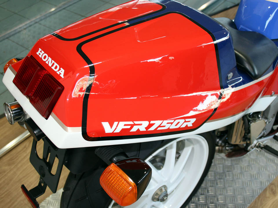 1989 Honda VFR750 RC30