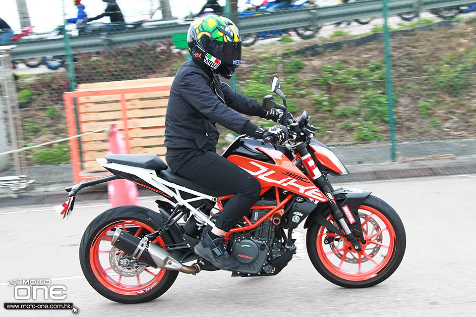 2018 CHINESE NEW YEAR RIDING