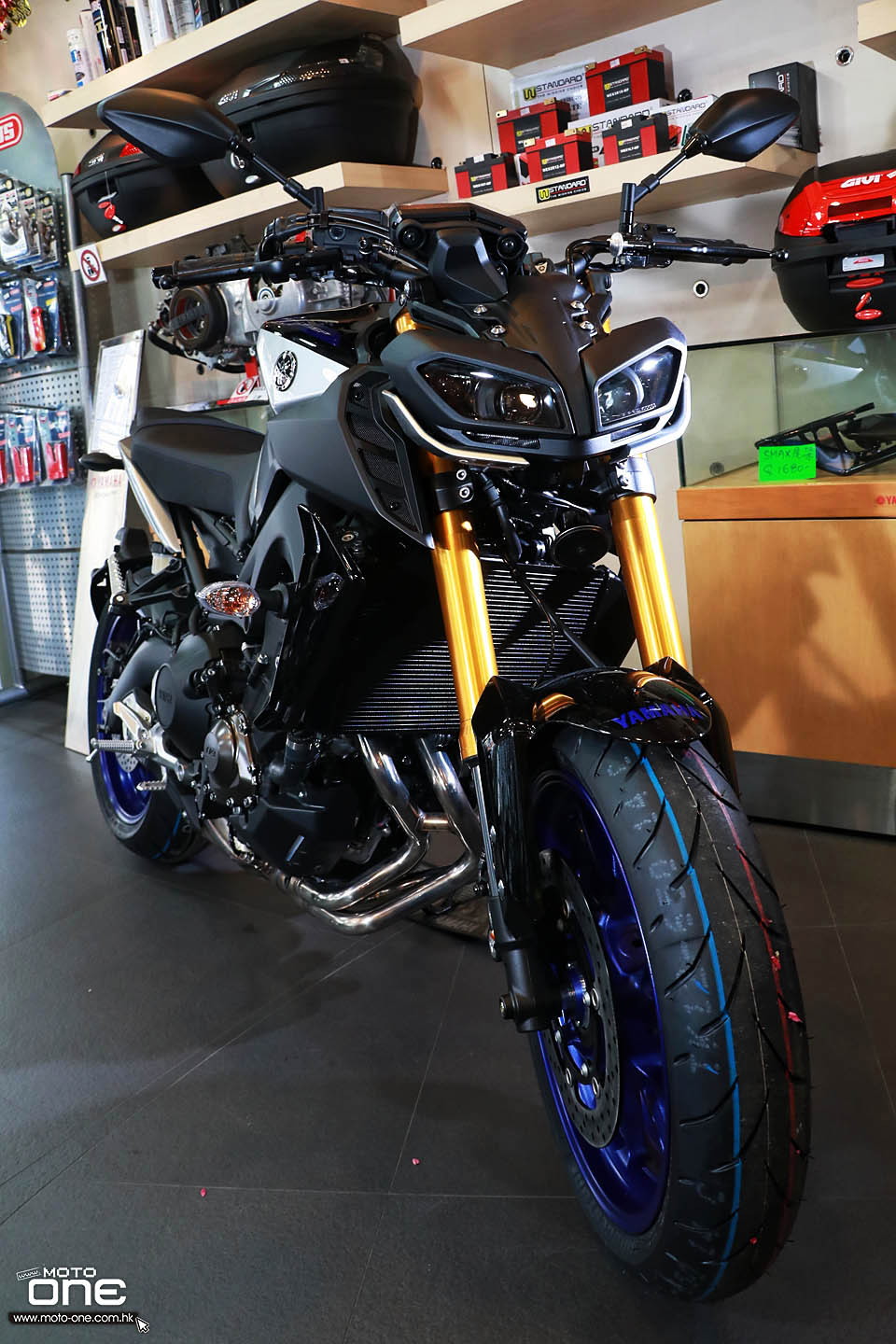 2018 YAMAHA MT-09 SP