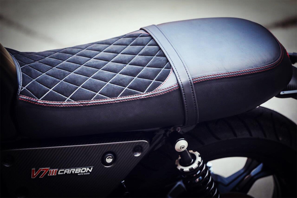 2018 MOTO GUZZI V7 III CARBON