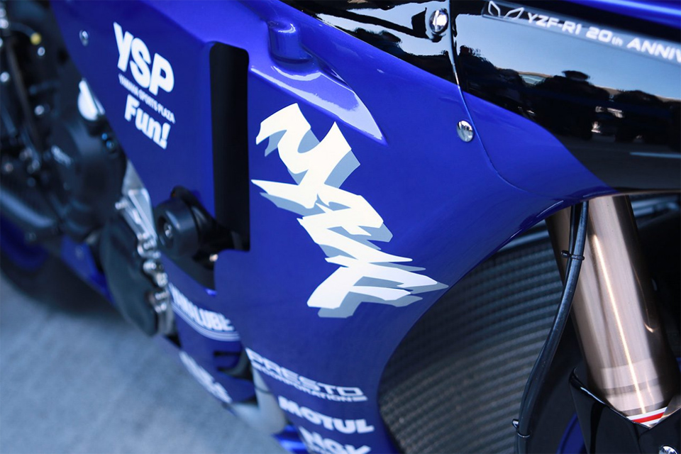 2018_20TH YAMAHA YZF-R1