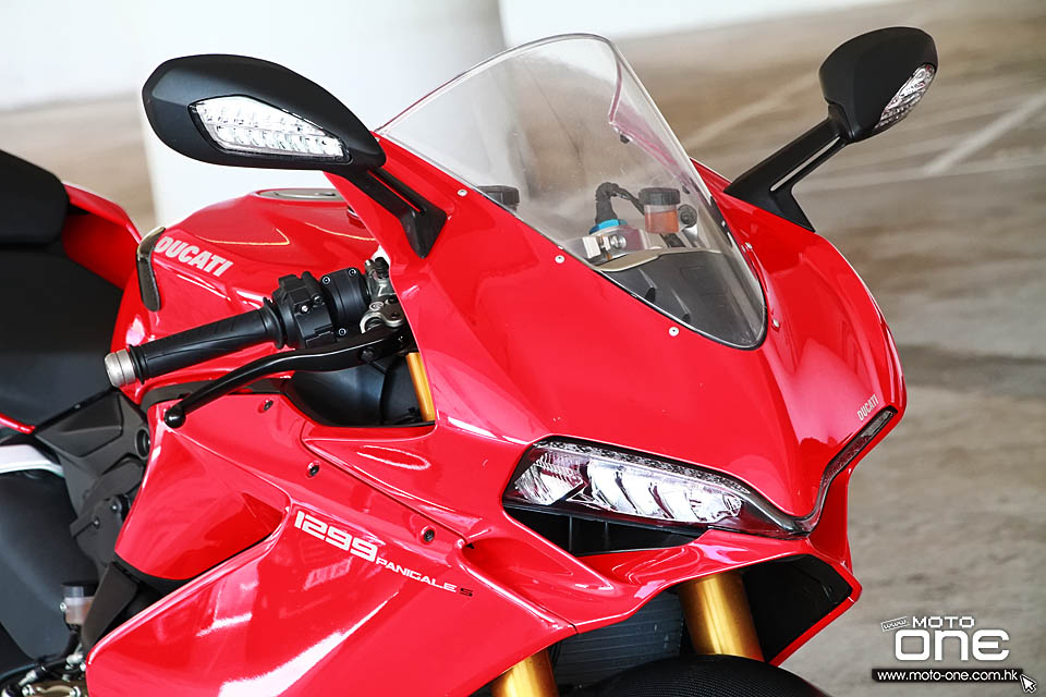 2018 DUCATI PANIGALE V4S 2017 1299 PANIGALE S