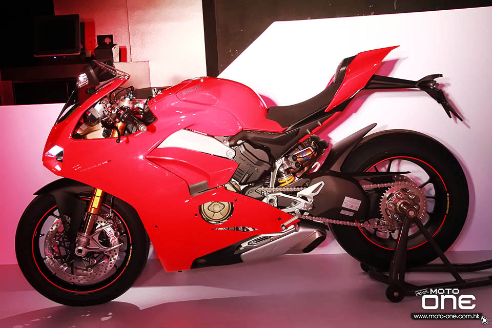 2018 DUCATI Panigle V4 V4S_