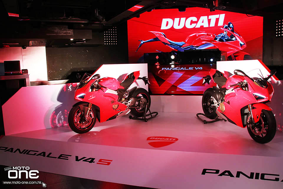 2018 DUCATI Panigle V4 V4S_